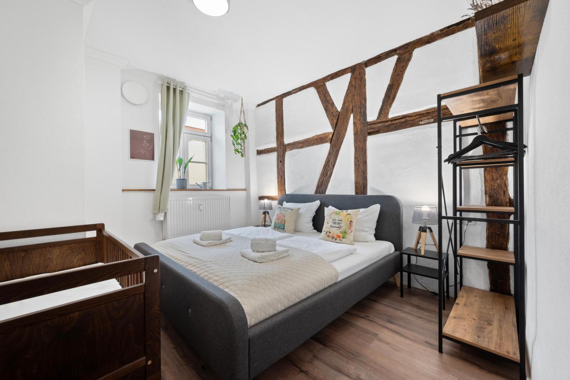 Backhome - Business&Family - Fantastische Schlosslage, Smarttv, Netflix, 50Qm, 24H Checkin - Apartment 1 Ludwigsburg Eksteriør bilde